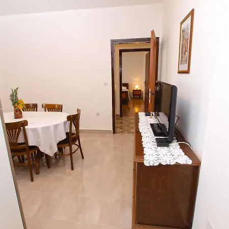 Ivan 1031 Fažana